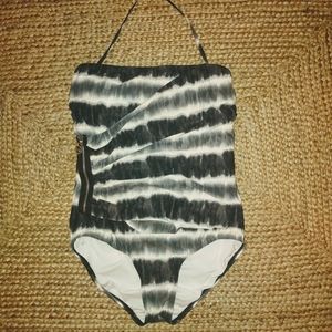 MICHAEL KORS ONE PIECE SWIMSUIT